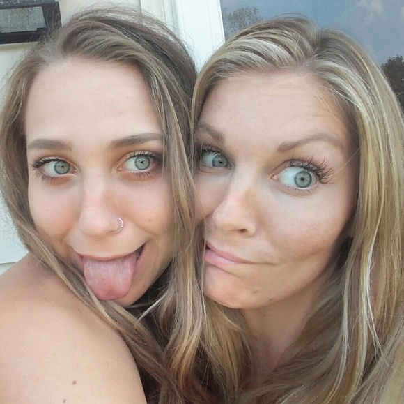 Meet your Posher, Rachel - Picture 6 of 8